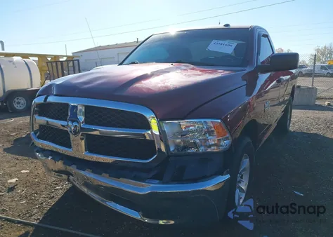 2017 Ram 1500 Tradesman 4X4 8' Box из США, поврежденный, VIN 3C6JR7DG8HG640675